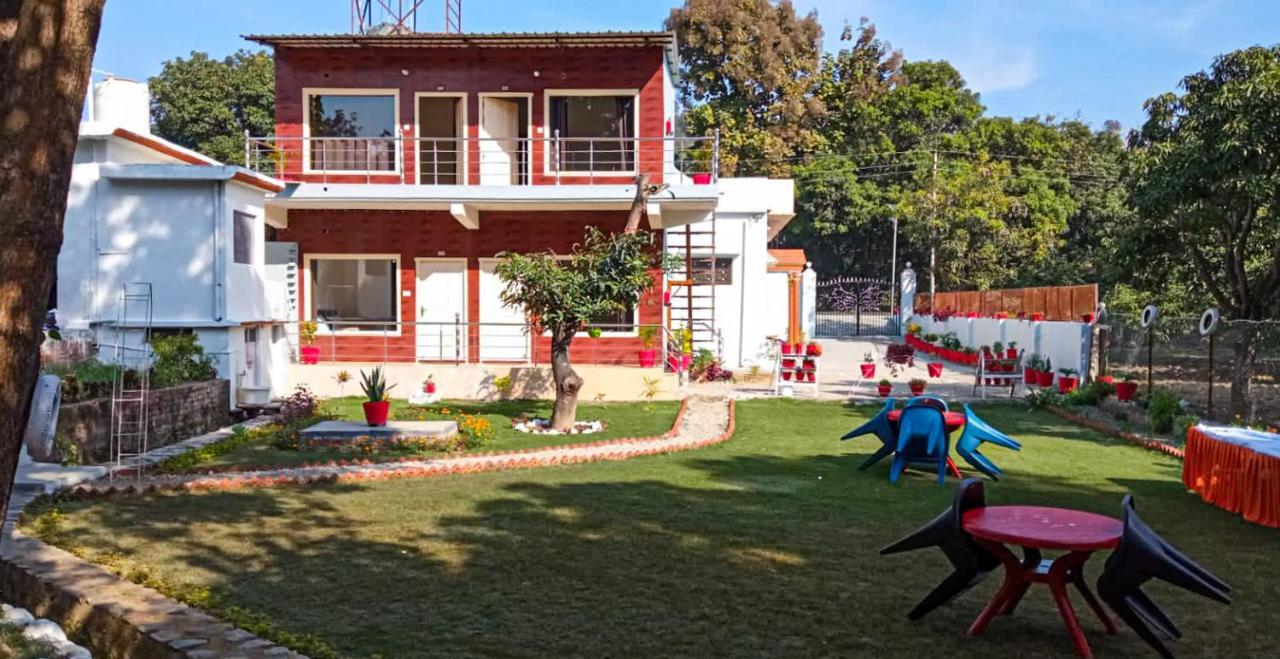 Anugraha Homestay Rāmnagar Exterior photo