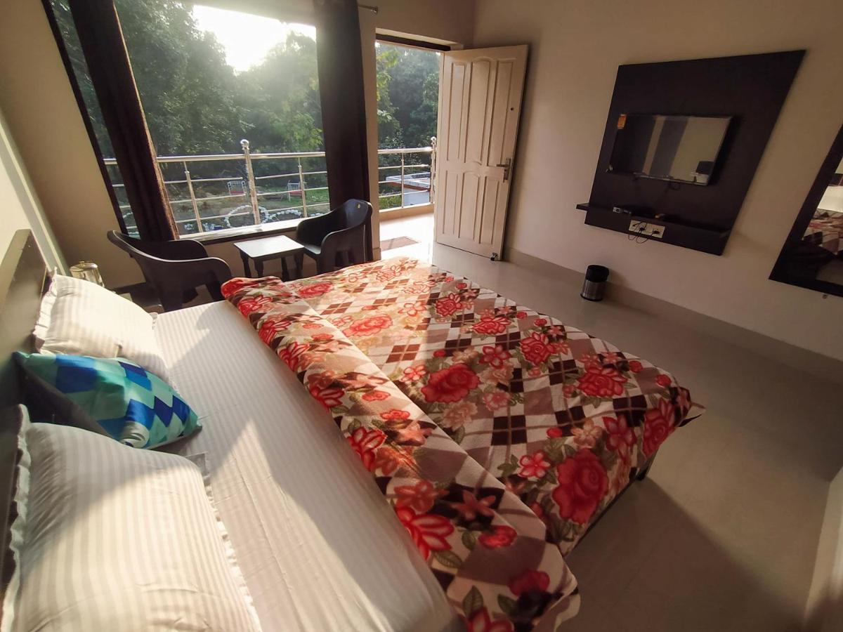 Anugraha Homestay Rāmnagar Exterior photo