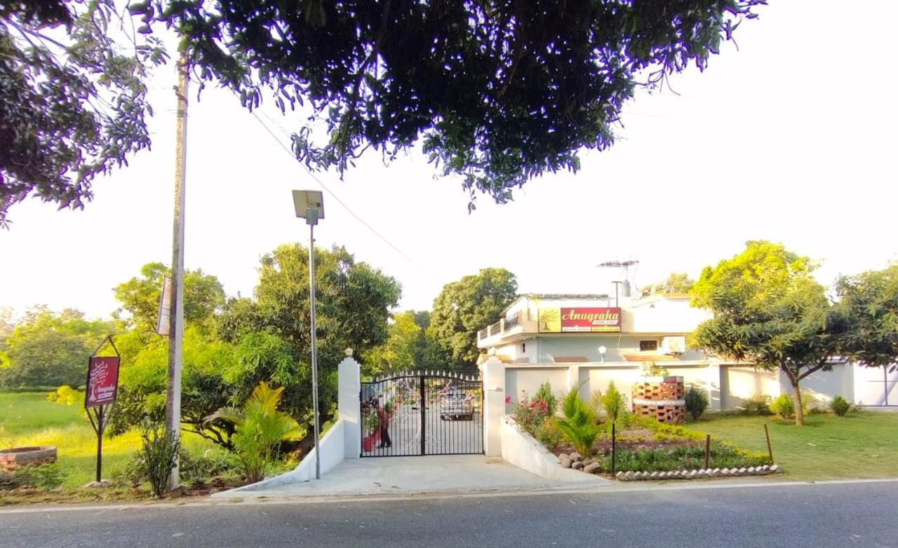 Anugraha Homestay Rāmnagar Exterior photo